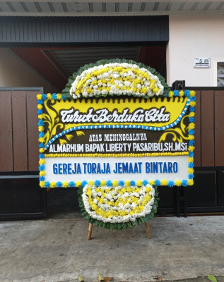 Papan Bunga Duka di Pegadingan